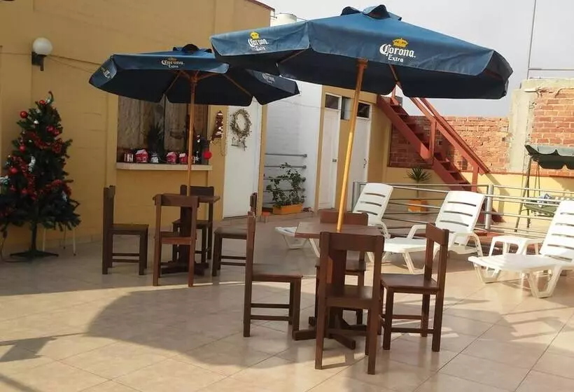 ペンション Hospedaje El álamo Playa Pulpos