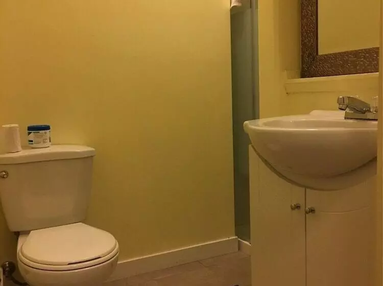 Majatalo Lucy Star Home By Elevate Rooms