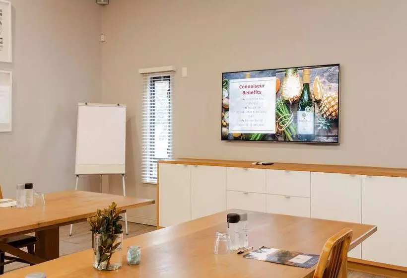 Majatalo Vrede En Lust Wine Estate