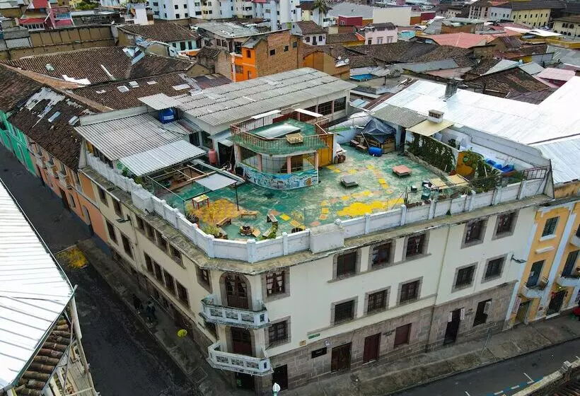Vibes Hostel