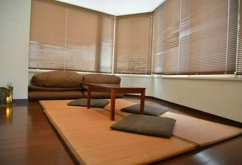 Tsuki No Yado   Hostel