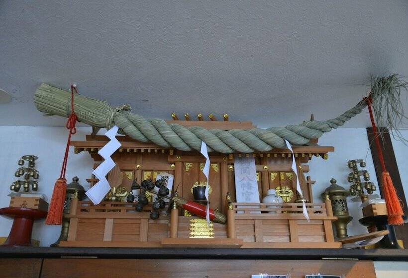 Tsuki No Yado   Hostel