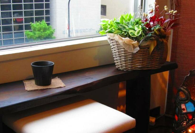 Tsuki No Yado   Hostel