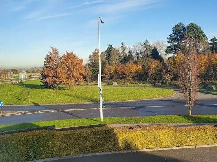 Aamiaismajoitus (B&B) Golden Dawn Guesthouse