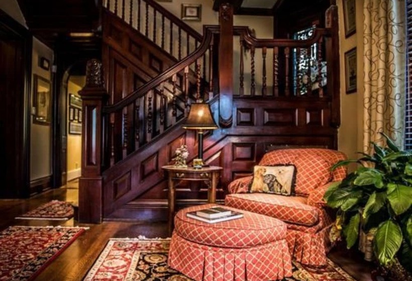 ベッドアンドブレックファースト Inn At St James Court