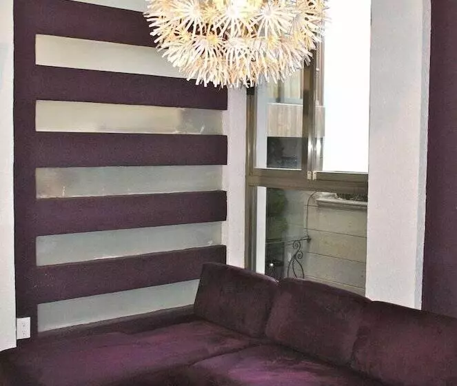 Business Suites Sg