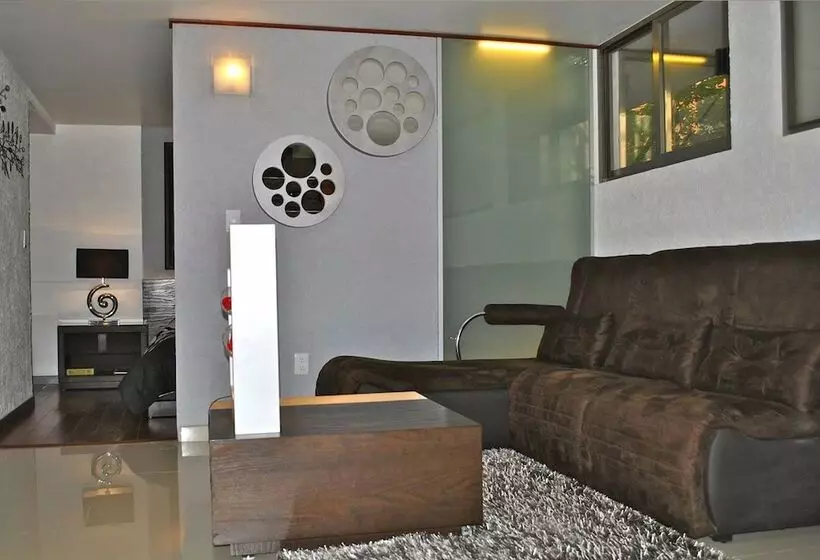 Business Suites Sg