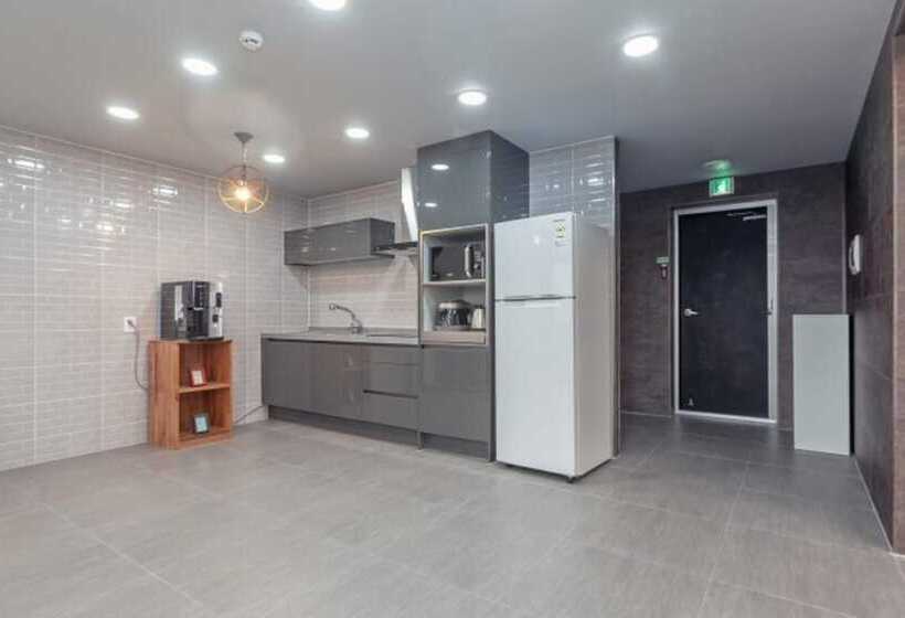 Daebudo  W Eden Pension