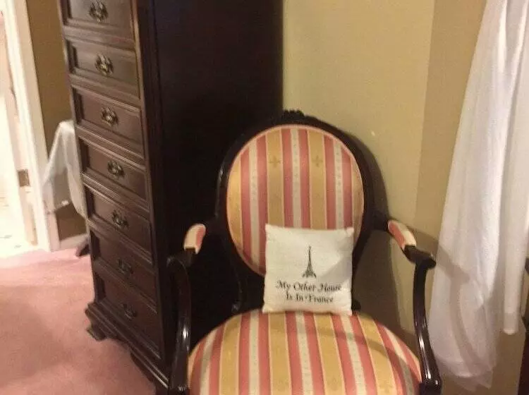 Elevate Rooms Harmony House B&b