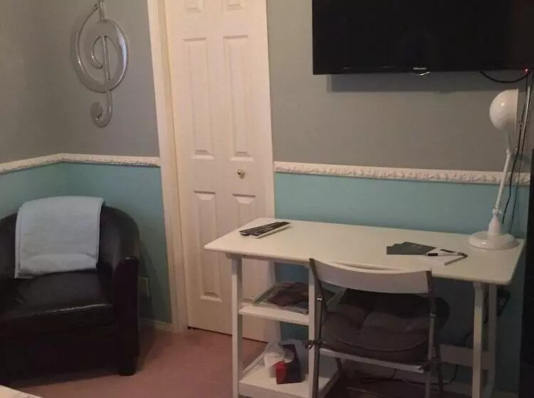 Elevate Rooms Harmony House B&b