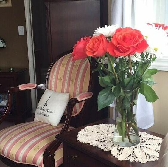 Elevate Rooms Harmony House B&b