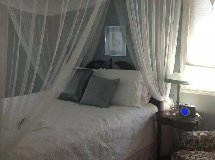 Elevate Rooms Harmony House B&b