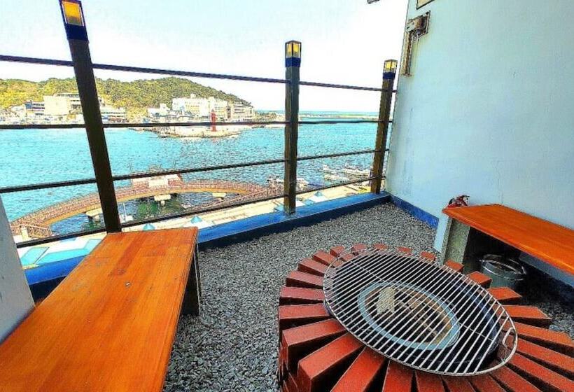 Gijang Golden Bay Pool Villas Pension