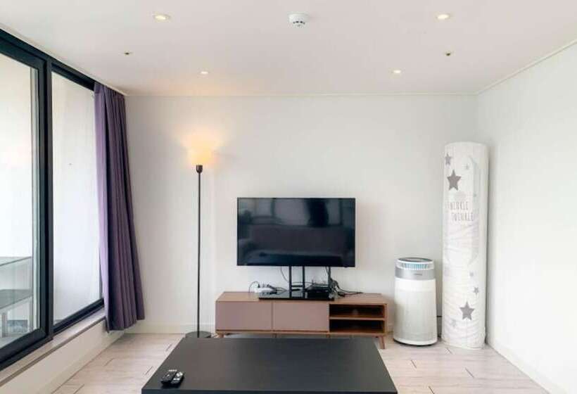 Gijang Golden Bay Pool Villas Pension