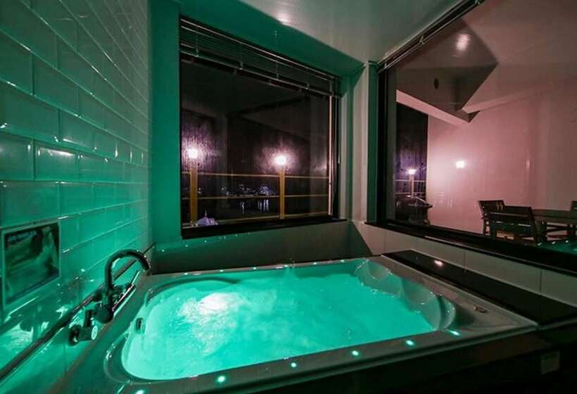 Gijang Golden Bay Pool Villas Pension