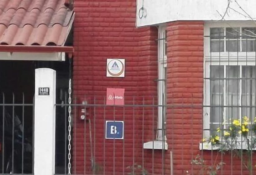 Hospedaje Almeyda B&b