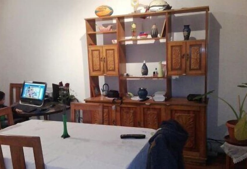 Hospedaje Almeyda B&b