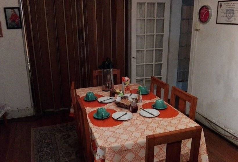 Hospedaje Almeyda B&b