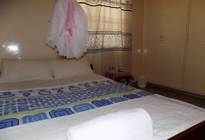 Hotelli 116 47 Fanaka South Crescent House