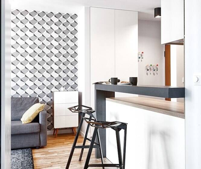 هتل E Apartments Dzielna 72