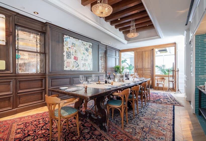 فندق Fairmont Century Plaza Gold Experience