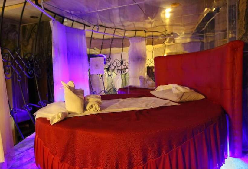 בית מלון כפרי Fortune 1127   Central