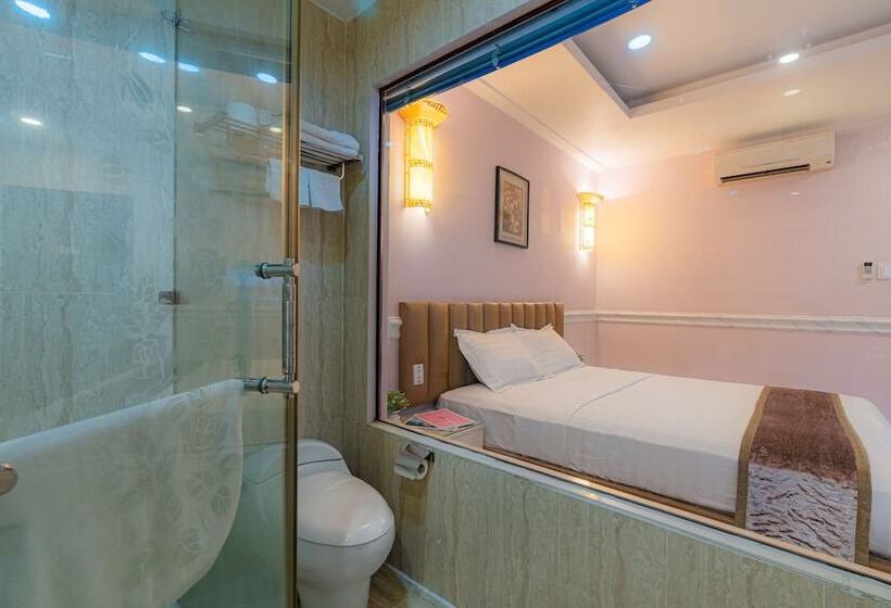 בית מלון כפרי Fortune 1127   Central