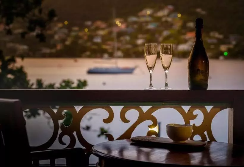 هتل Gingerbread Suites