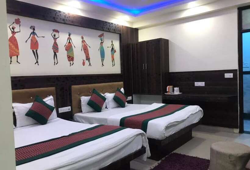 Hotel Goroomgo Bajrang Paharganj New Delhi