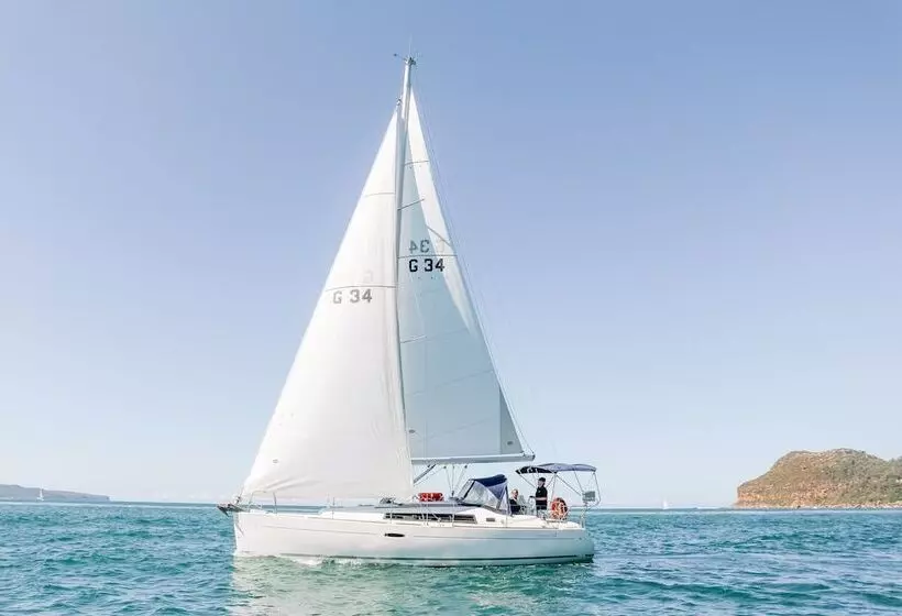 هتل Jonahs Restaurant & Accommodation, Whale Beach