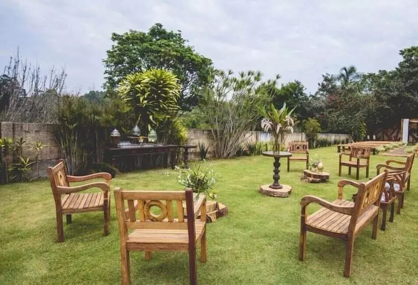 ホテル Recanto Zoe Pousada E Eventos