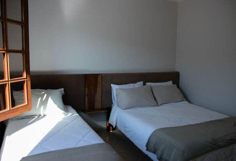 Отель Rio Vale Verde