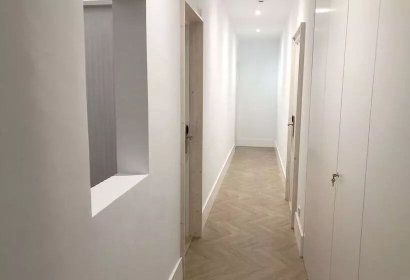 هتل The Mohouse Boutique Room