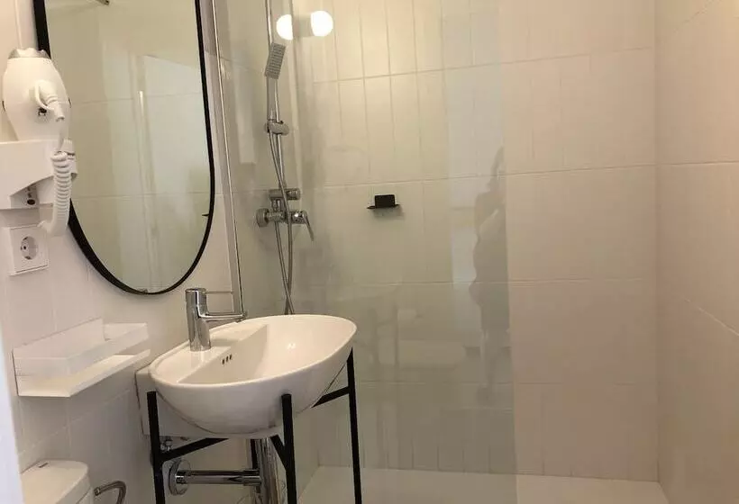 هتل The Mohouse Boutique Room