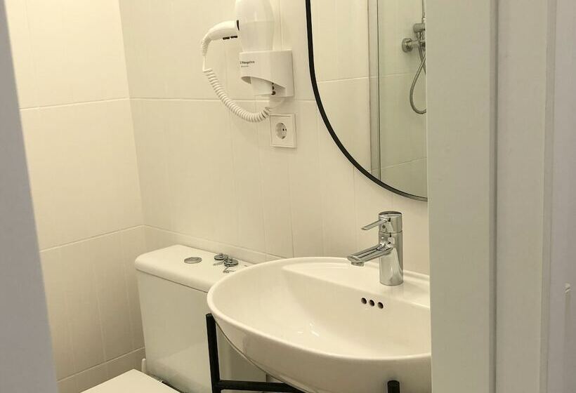 هتل The Mohouse Boutique Room