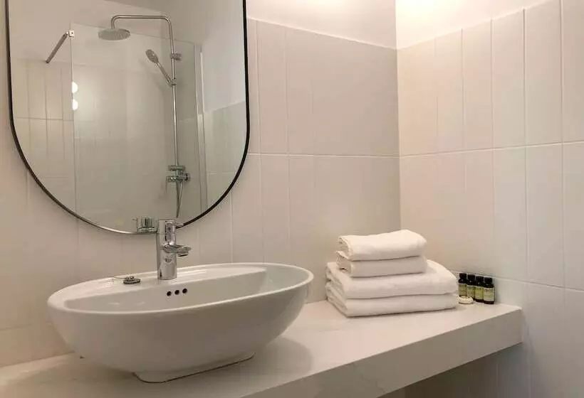 هتل The Mohouse Boutique Room