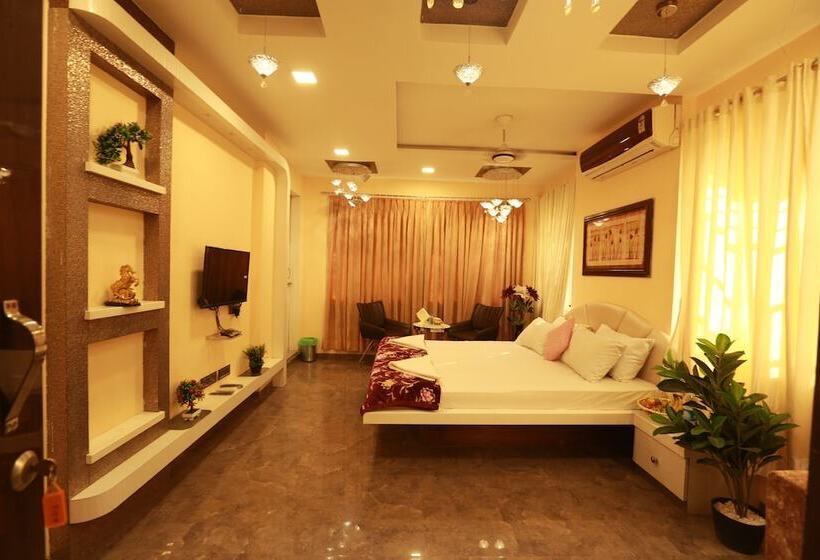 호텔 Villa Residency Navi Mumbai