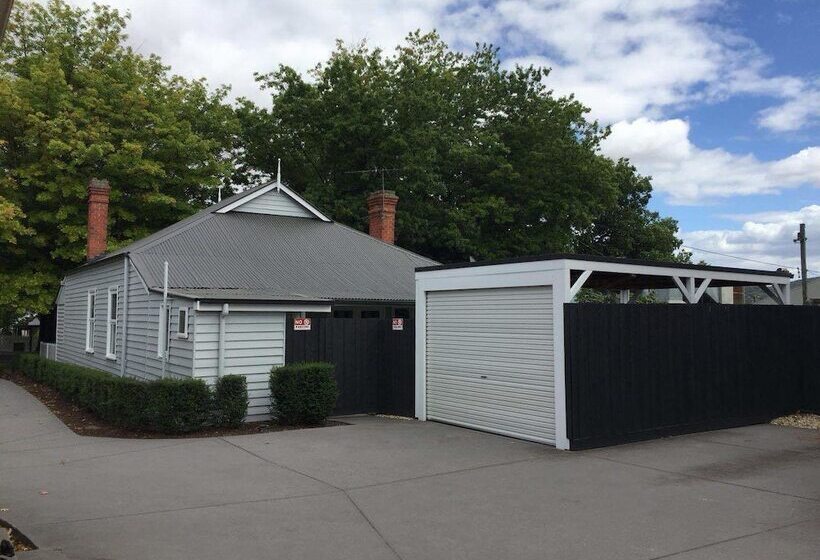 Lucy S Cottage Healesville