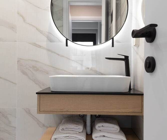 Lux&easy Athens Downtown Residences