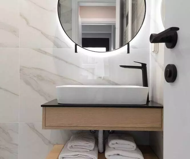 Lux&easy Athens Downtown Residences