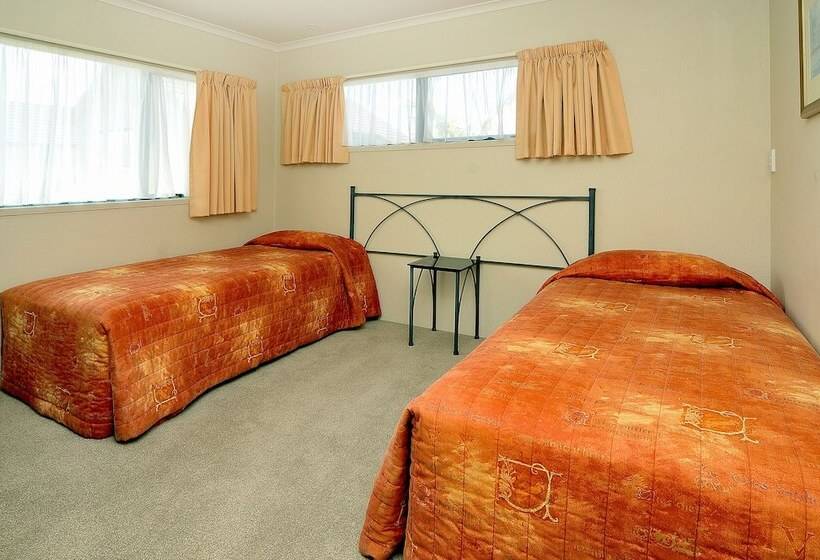 فندق على الطريق Academy At Botany Motor Inn