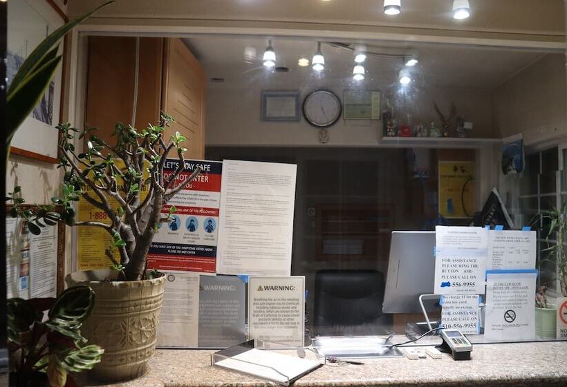 モーテル Value Inn