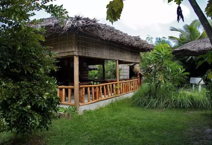 Majatalo Omusee Guesthouse