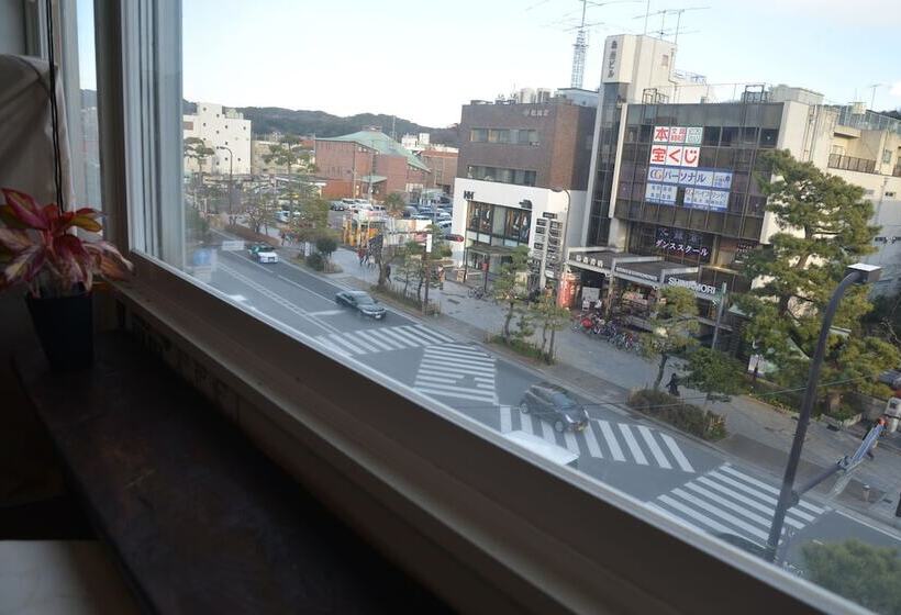 Tsuki No Yado   Hostel