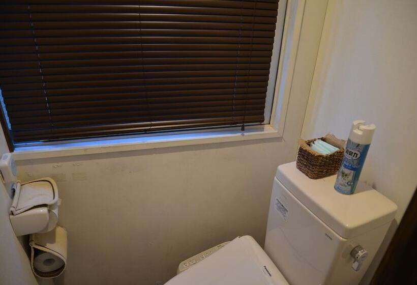 Tsuki No Yado   Hostel