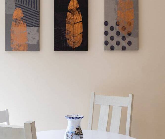 4 Bedroom Villa On Marble Arch