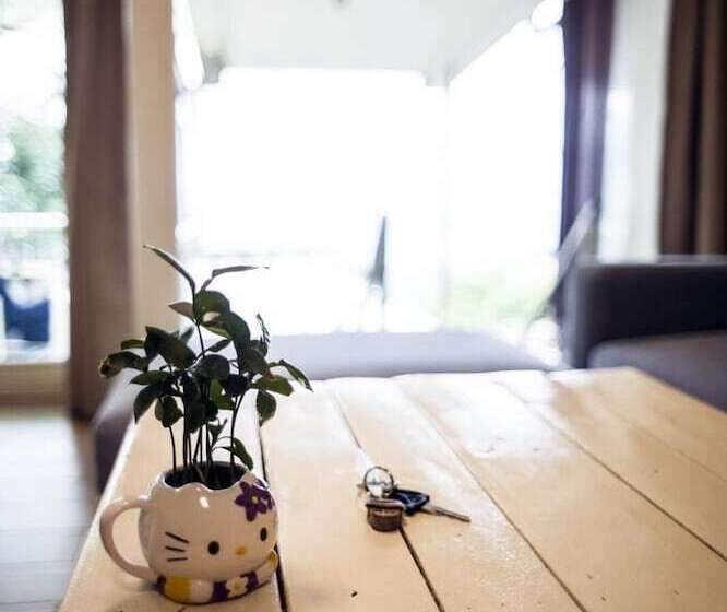 تختخواب و صبحانه Shabby Home 28
