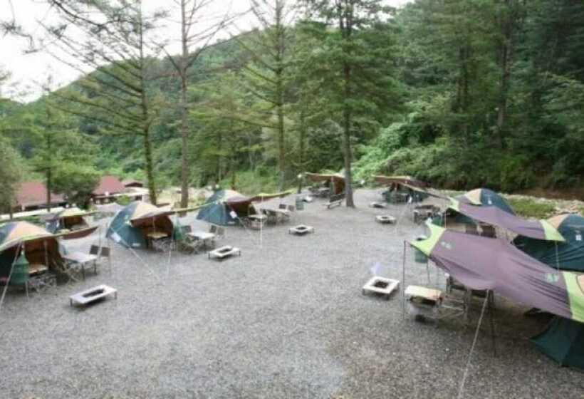 Gapyeong Kalbongsan Caravan Pension