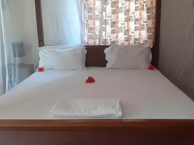 هتل Diani Paradise Villas