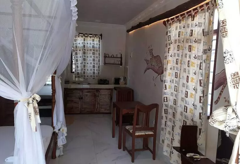 هتل Diani Paradise Villas